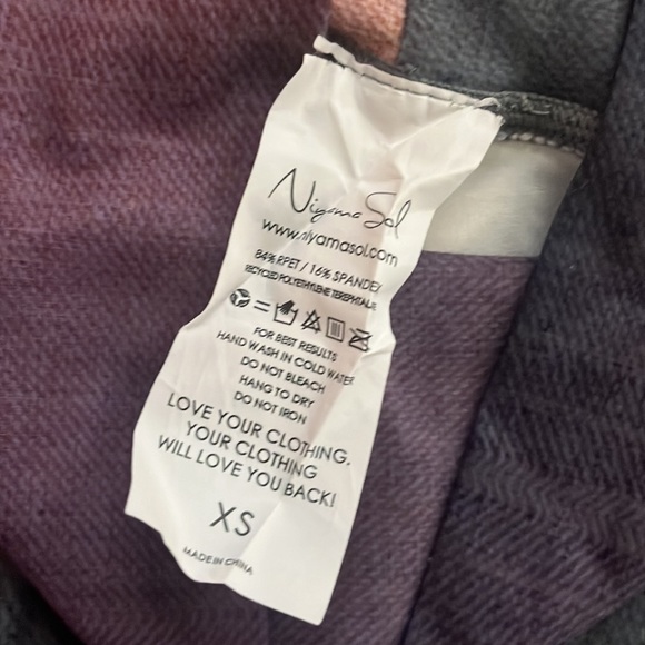 NIYAMA Sol Magic Hour Barefoot Leggings - Picture 7 of 7